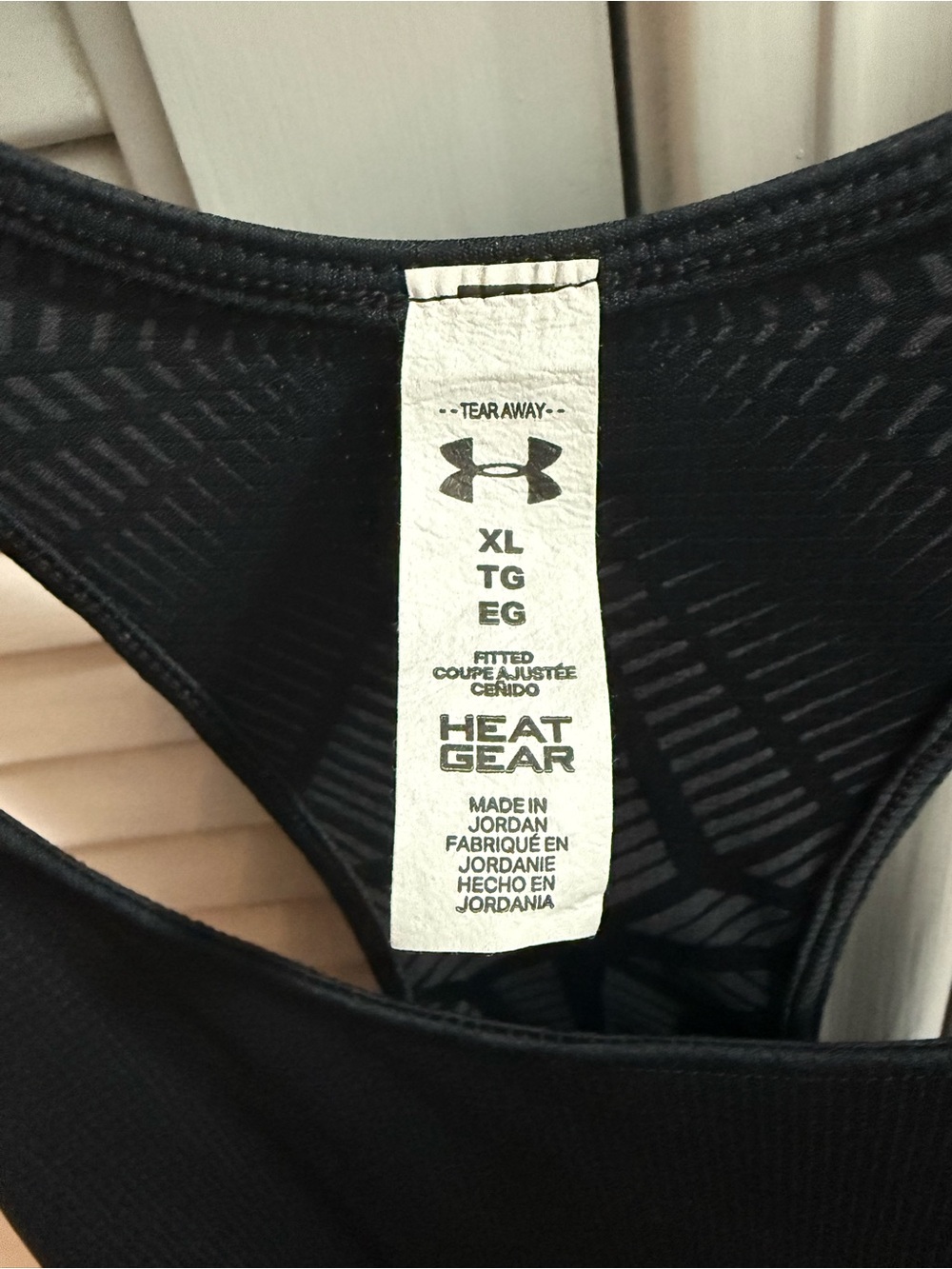 Under Armour Tank Top Heat Gear Size XL - Picture 2 of 4